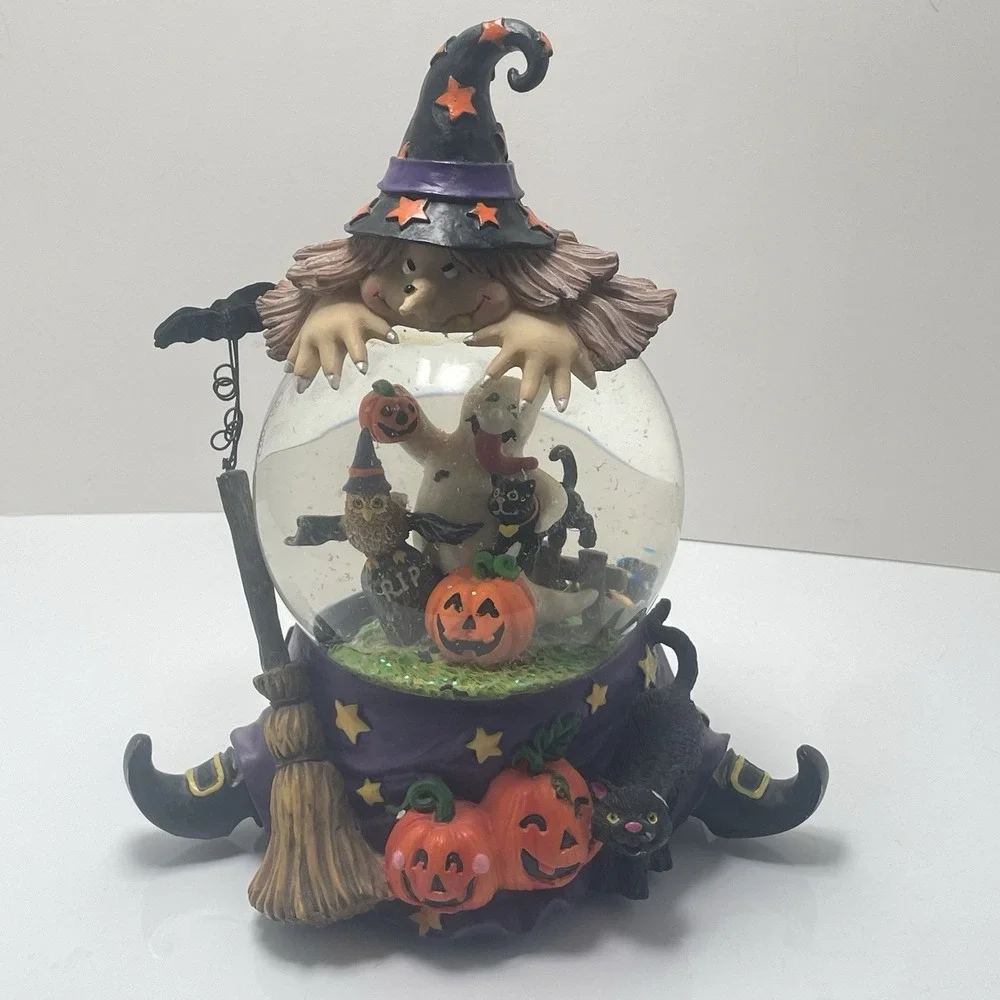 Halloween Musical Witch‎ Snow globe, Trick Or Treat Ghost Black Cat